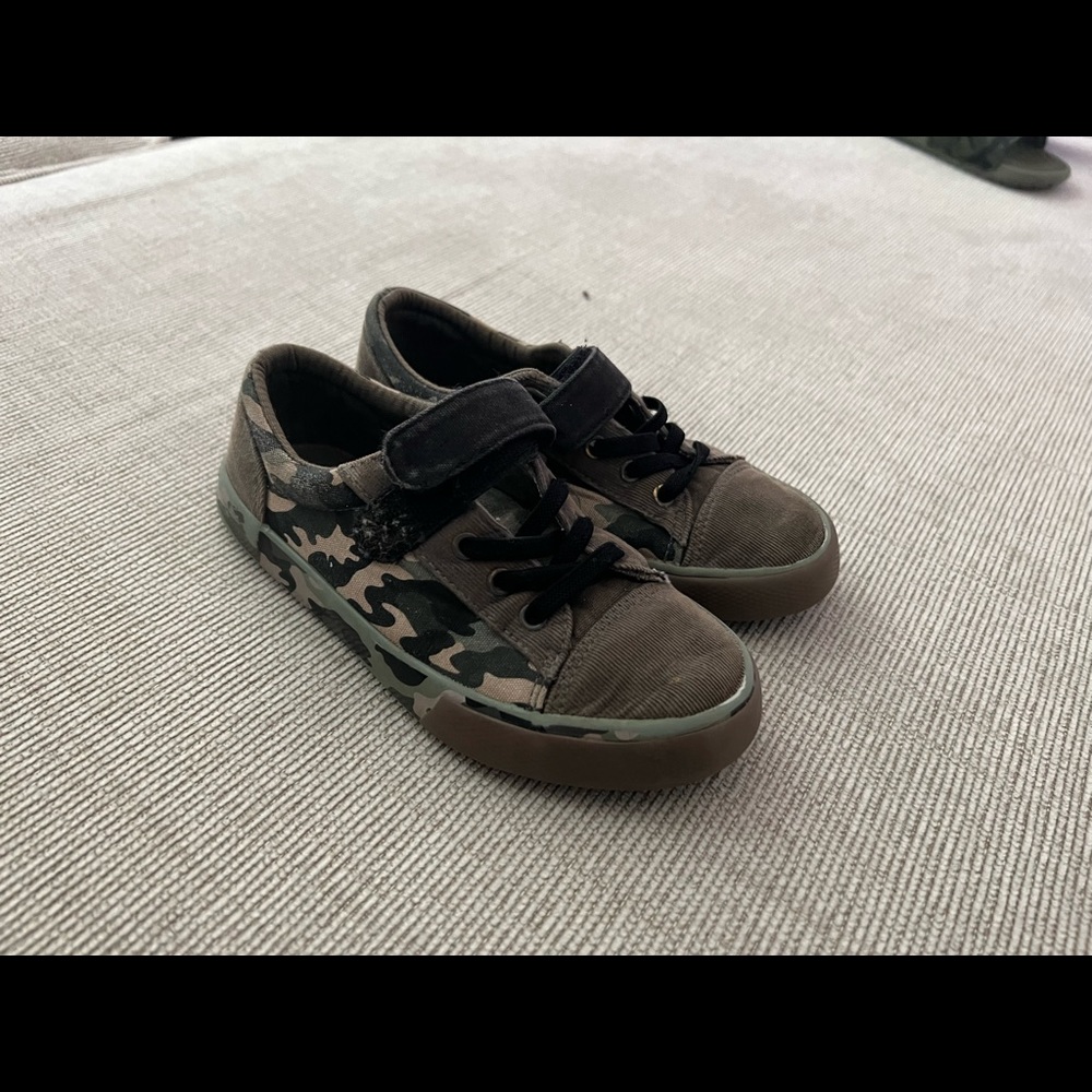 Tucker & Tate Shoes